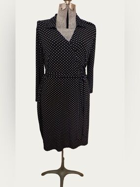Jones New York Large Dark Blue Polka Dot Wrap Dress - Classic Women's Dress
